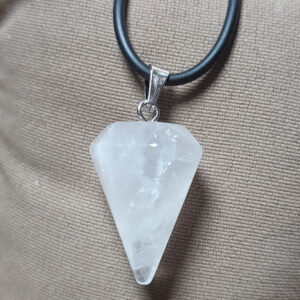 Kuvars Taşı Natural Kolye