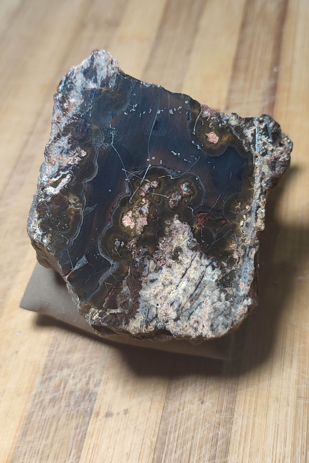 Agat Taşı Ham Dekoratif Kütle 201 Gr – TAŞCIZADE