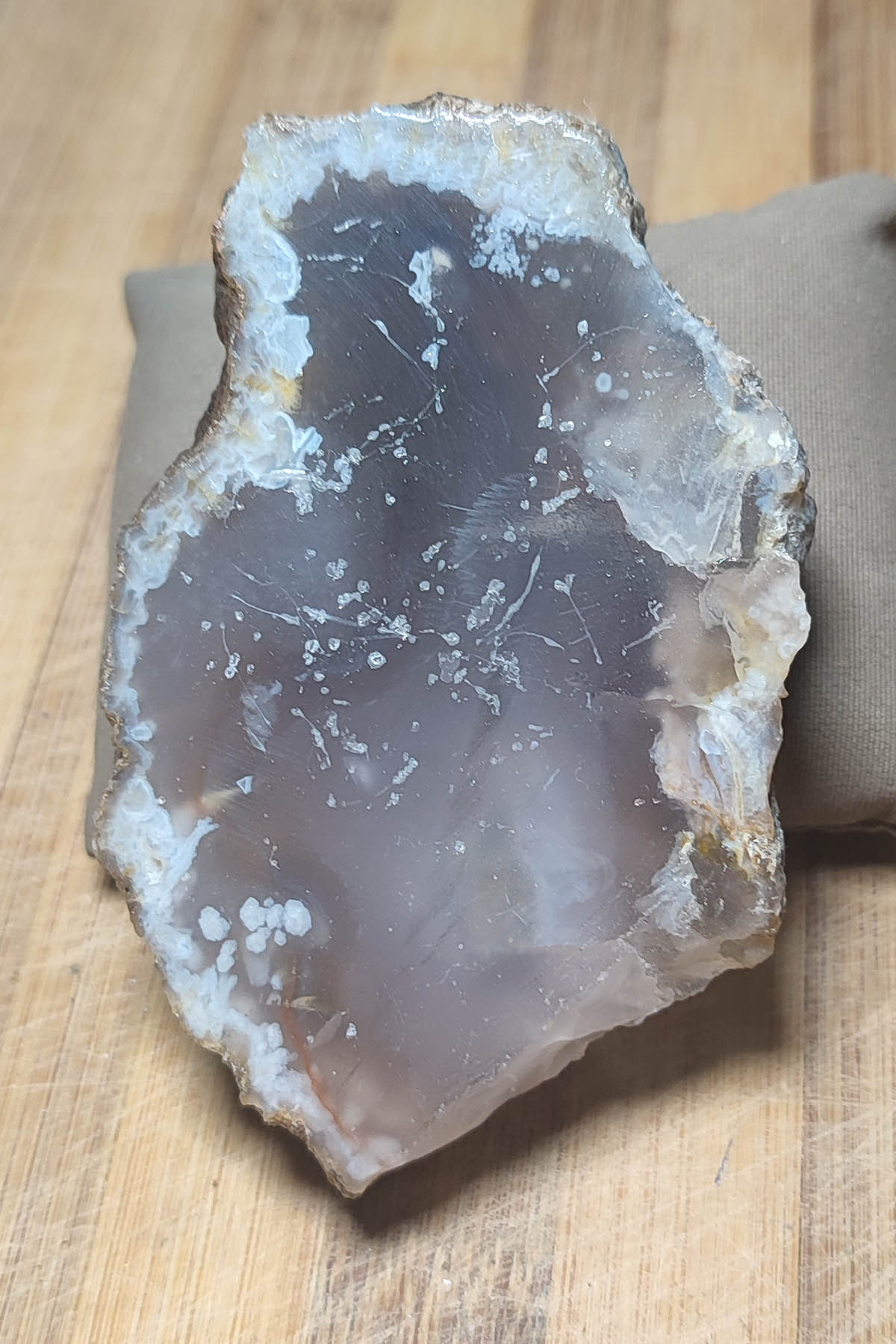 Agat Taşı Ham Dekoratif Kütle 237 Gr – TAŞCIZADE