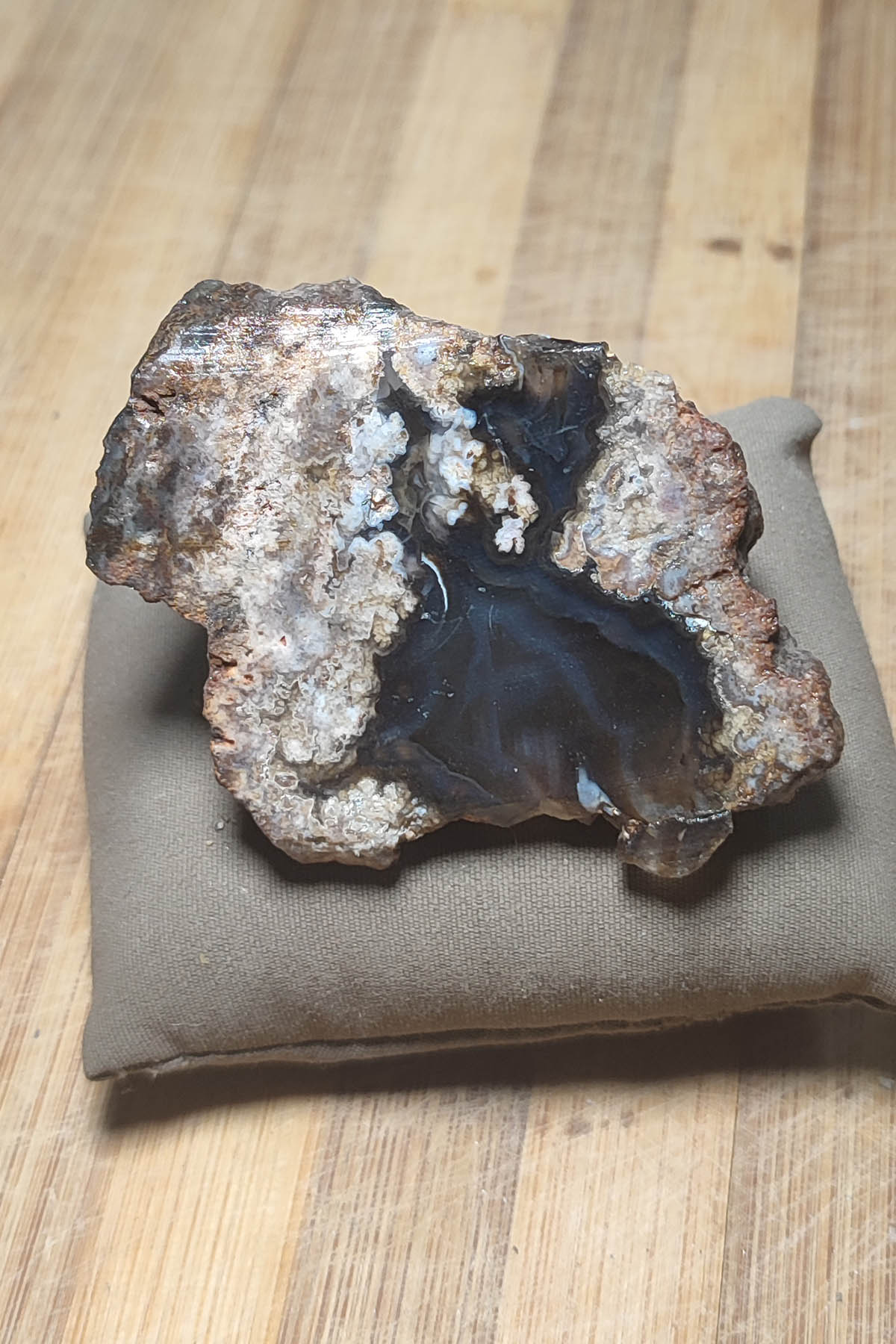 Agat Taşı Ham Dekoratif Kütle 85 Gr – TAŞCIZADE