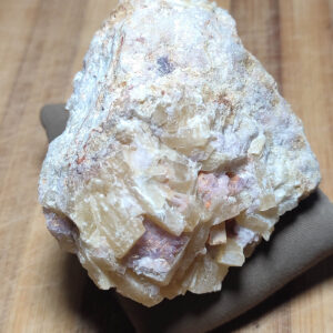 Florit , Barit,Kalsit Karışımı Ham Dekoratif Kütle 311 Gr