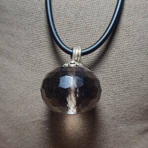 Dumanlı Kuvars Taşı Küre Kesim Natural Kolye