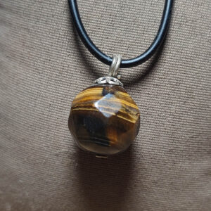 Kaplangözü Taşı Küre Kesim Fasetli Natural Kolye