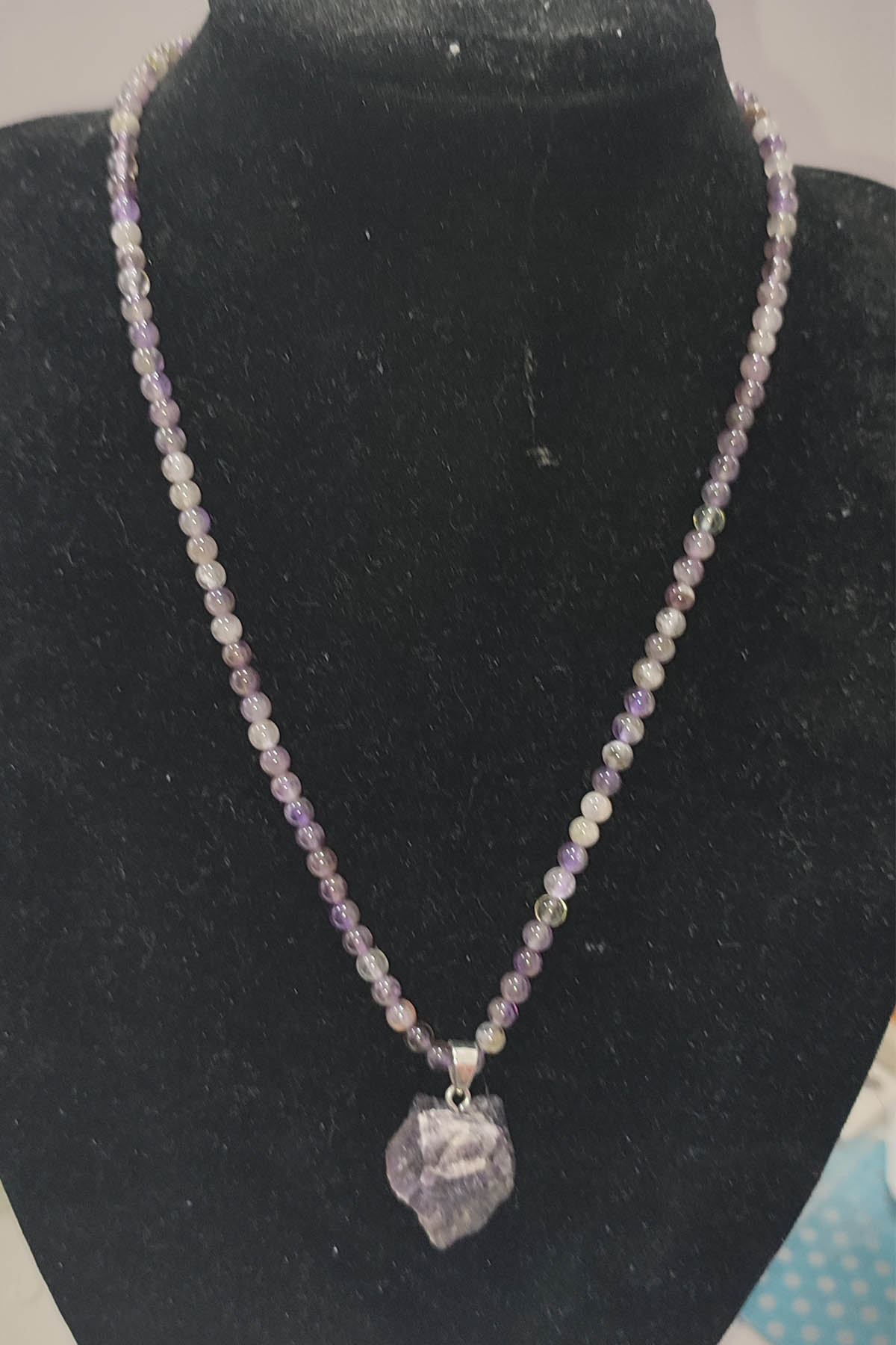 Ametist Taşı 6 mm Ham Uçlu Doğal taş Kolye