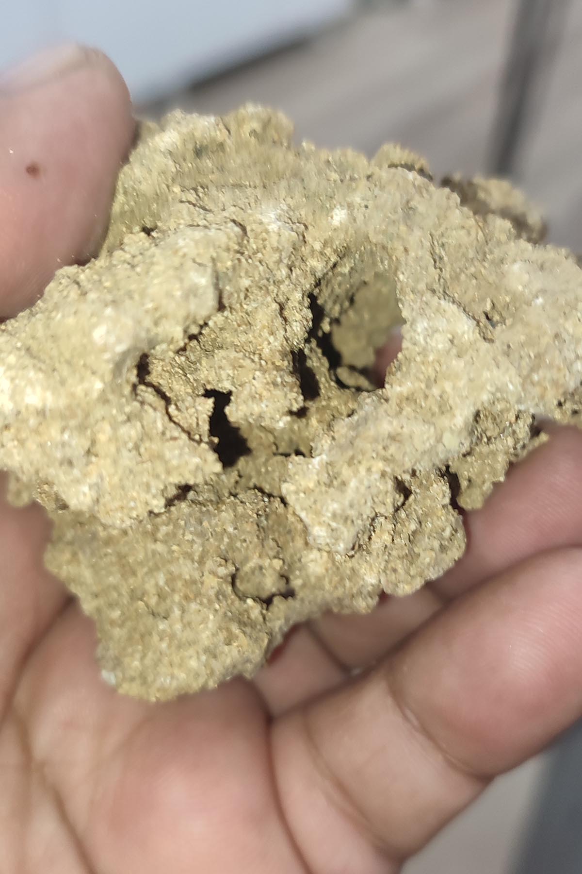 Lav Taşı Natural Dekoratif Kütle Akvaryumluk 127 Gr - Görsel 3