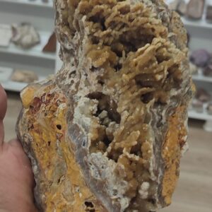 Koleksiyonluk Benzeri Olmayan  Bol Işıltılı Kalsedon Druze 2124 Gr