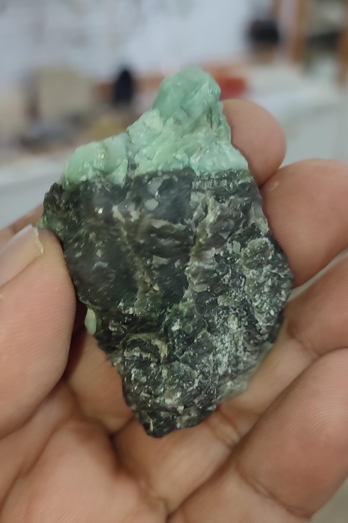 Zümrüt Taşı Ham Natural Doğaltaş Parça 48 Gr - Görsel 2