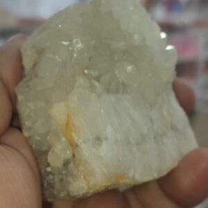 Kuvars Taşı Doğaltaş Ham İşlenmemiş  Dekoratif Kütle 221 gr
