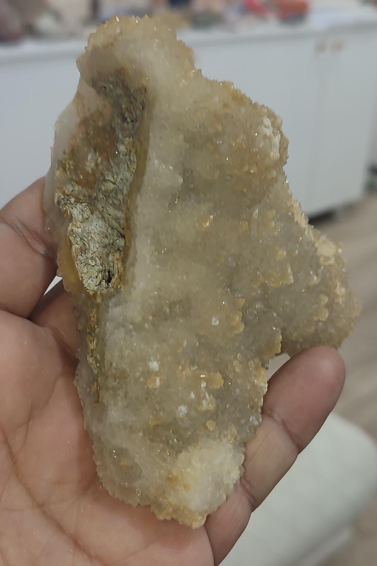 Kuvars Taşı Doğaltaş Ham İşlenmemiş Dekoratif Kütle 315 gr