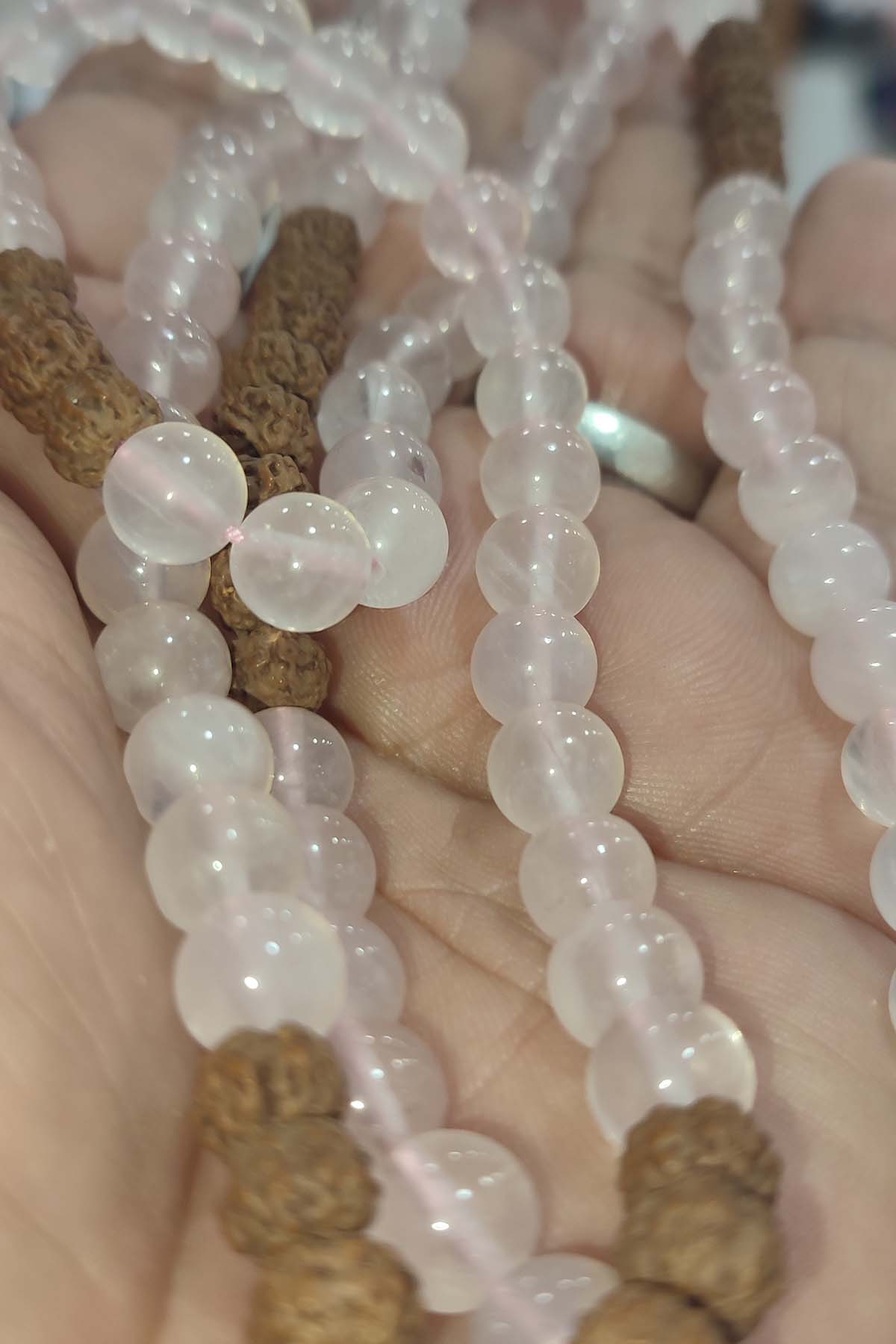 Pembe Kuvars Taşı Rudraksha Tohumu Habbeli Natural Namaz Tesbihi 108 Habbeli - Görsel 2