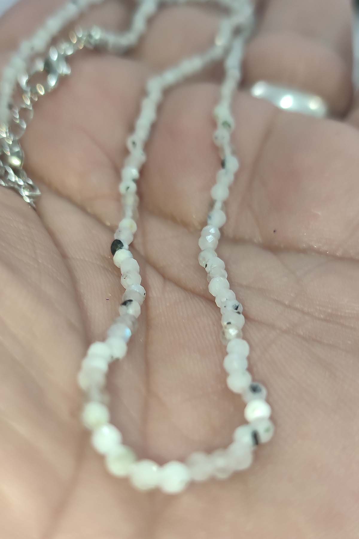 Ay Taşı Faset Kesim 2 mm Natural Doğaltaş Kolye - Görsel 3