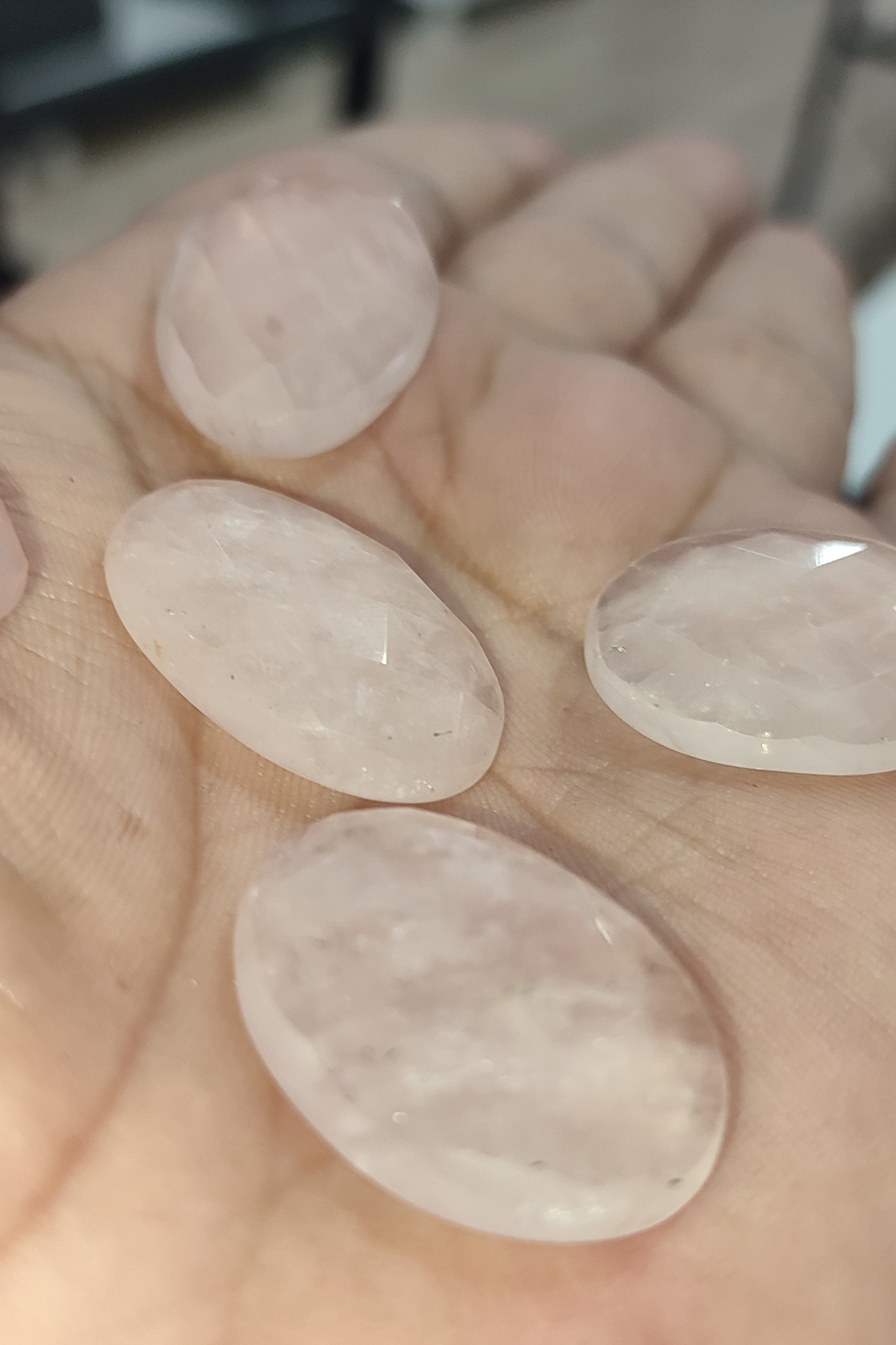 Pembe Kuvars Faset Kesim Natural Doğaltaş Kabaşon - Görsel 3