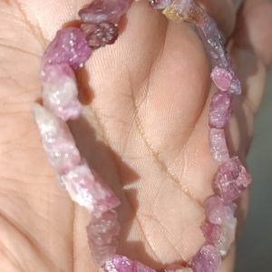 Turmalin Taşı İşlenmemiş Ham Taşdan Natural Doğaltaş Bileklik