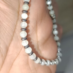 Ay Taşı 5 mm Hematit Ara Taşlı Faset Kesim Doğaltaş Bileklik