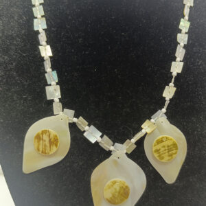 Sedef Taşı Kabuk Natural Doğaltaş Kolye