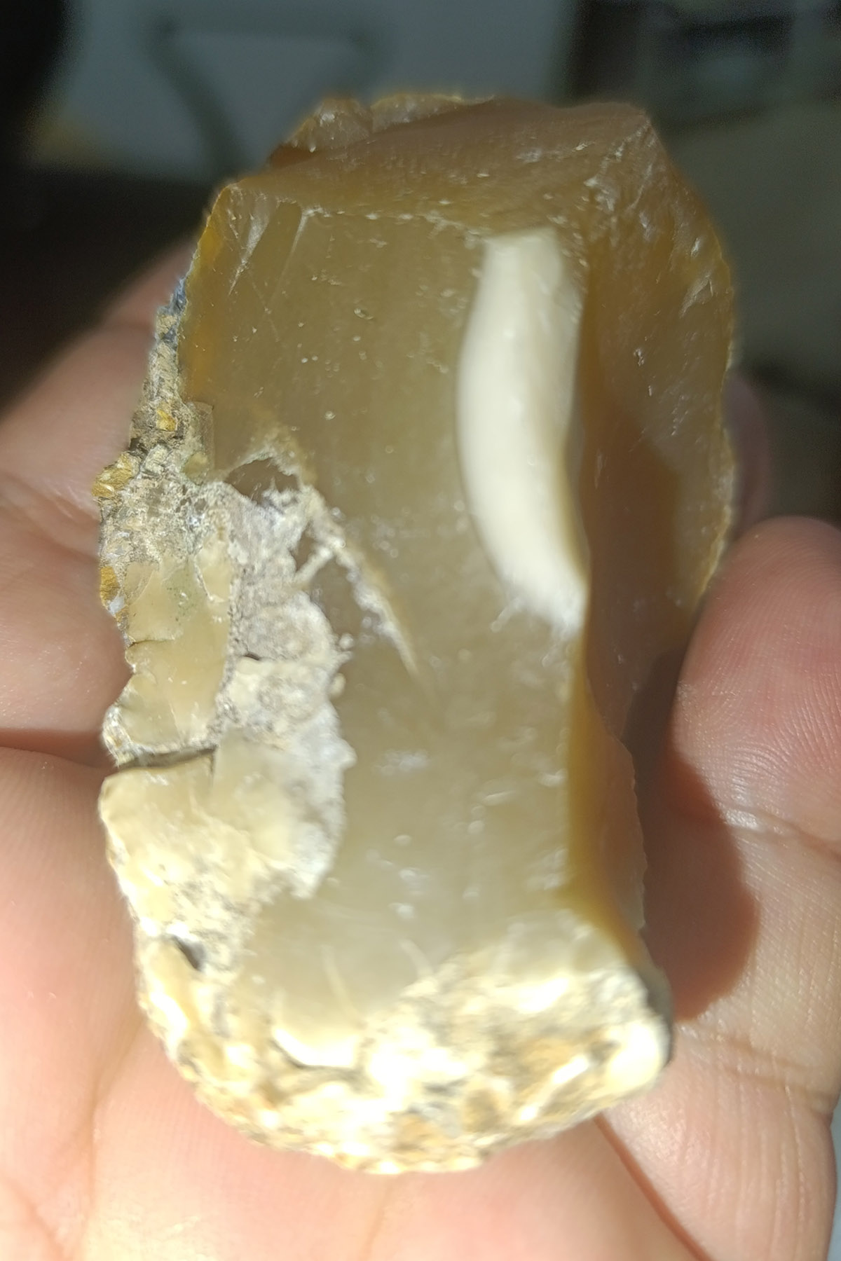 Bal Opal Taşı İşlenmemiş Doğaltaş Kütle 130 Gr