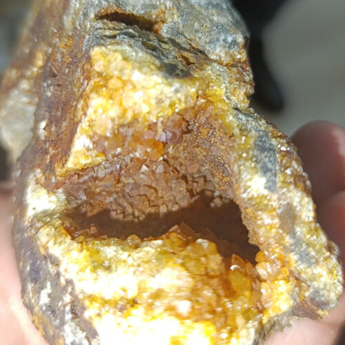 Sitrin ( Para ) Taşı Ham Natural Doğaltaş Kütle 425 Gr