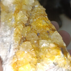 Sitrin ( Para ) Taşı Ham Doğaltaş Kütle 565 Gr