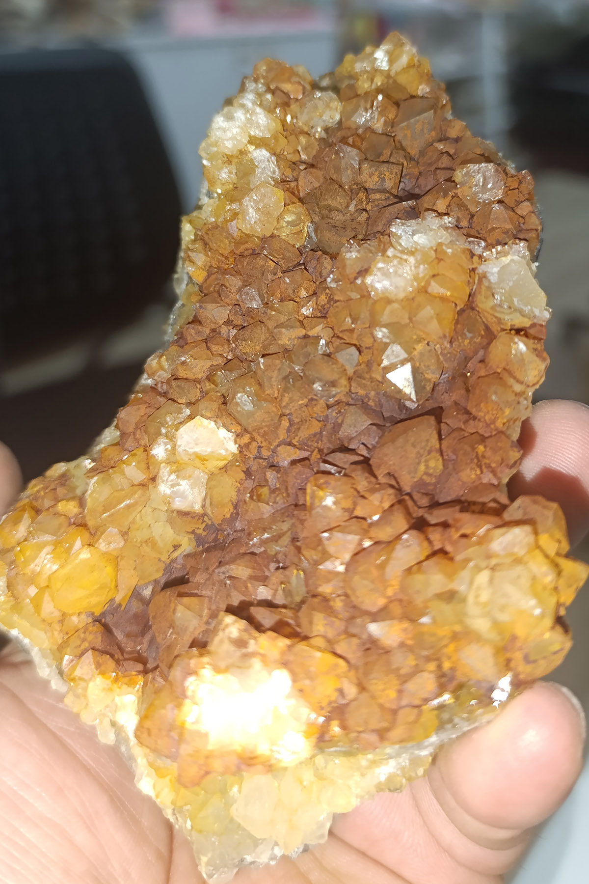 Sitrin ( Para ) Taşı Ham Doğaltaş Kütle 811 Gr