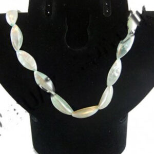 Troca Garlic Sedef Taşı Kabuk Kolye