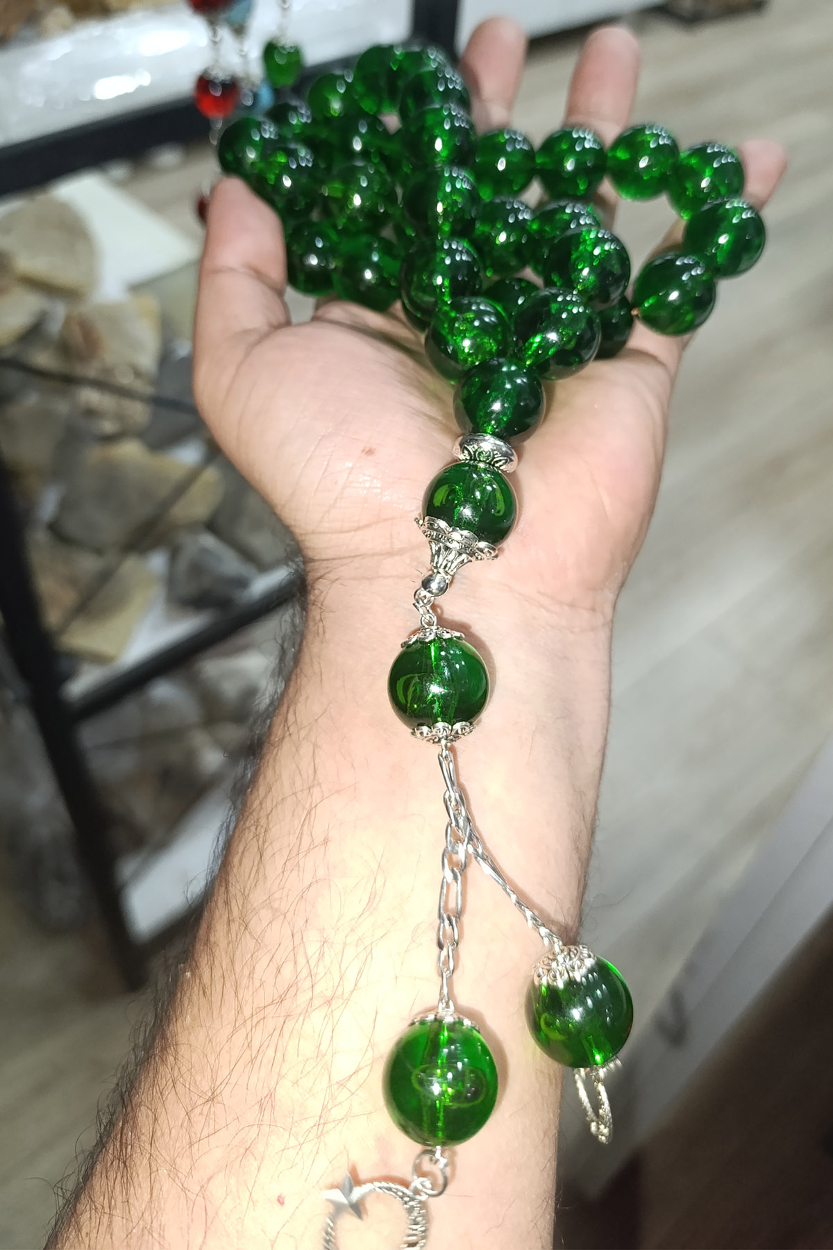 Yeşil Renk 20 mm Dev Boy Şak Şak 33 Lü Tesbih - Görsel 3