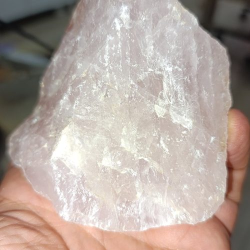 Pembe Kuvars Taşı İşlenmemiş Ham Doğaltaş Kütle 515 Gr