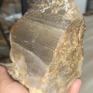 Dumanlı Kuvars Taşı Dev Boy Tek Diş Doğaltaş Kütle 3540 Gr