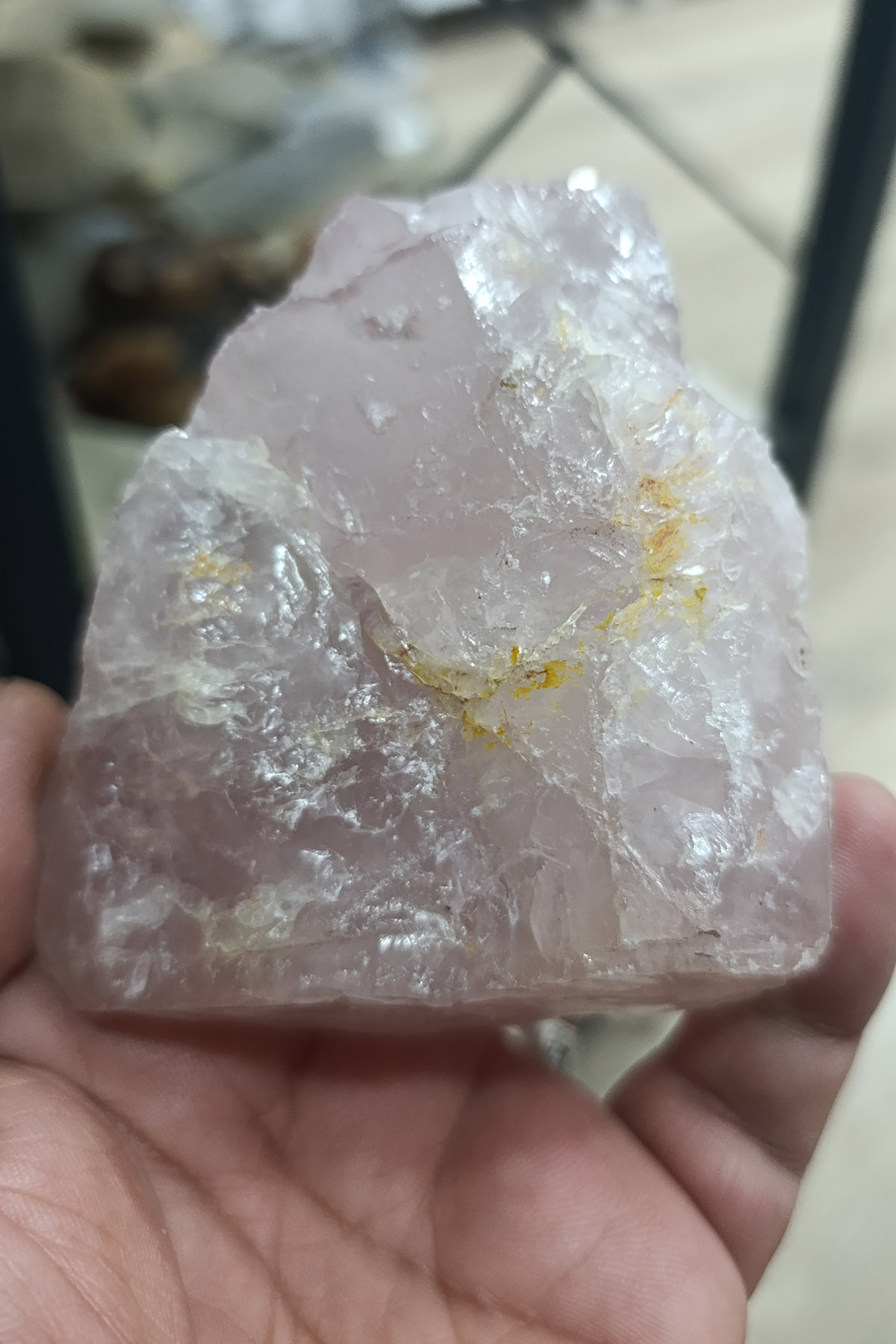 Pembe Kuvars Taşı Ham İşlenmemiş Dekoratif Kütle 440 Gr - Görsel 2
