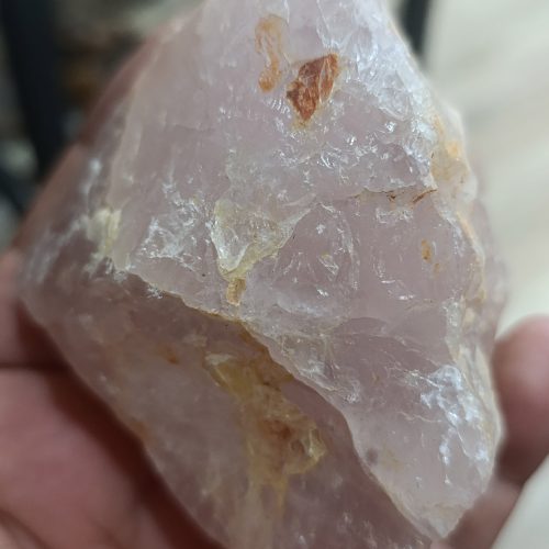 Pembe Kuvars Taşı Ham İşlenmemiş Doğaltaş Kütle 358 Gr